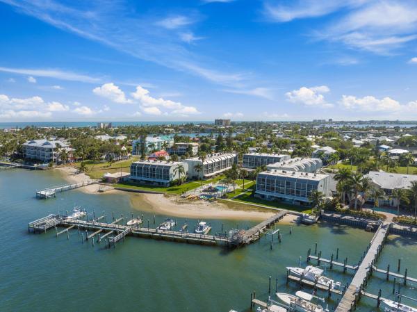 La Entrada Del Mar, 1300 Seaway Dr #B-1, Fort Pierce, Florida 34949, image 1