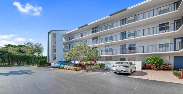 Deauville Village, 6675 S Oriole 3020th Blvd #3020, Delray Beach, Florida 33446, image 1