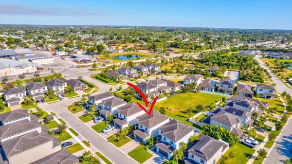 Silverleaf, 6054 Yerba Buena Ct, Lake Worth, Florida 33467, image 1