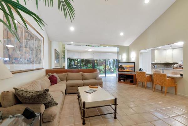 Peppertree At Boca West Country Club, 19910 Sawgrass Ct #5603, Boca Raton, Florida 33434, image 1