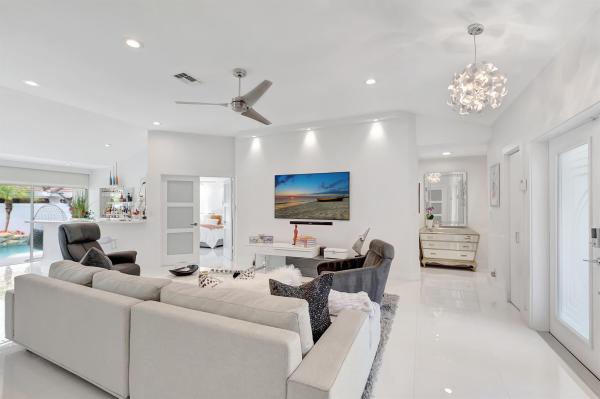 Cypress Point Villas Of Boca West Country Club, 20523 Linksview Dr, Boca Raton, Florida 33434, image 1