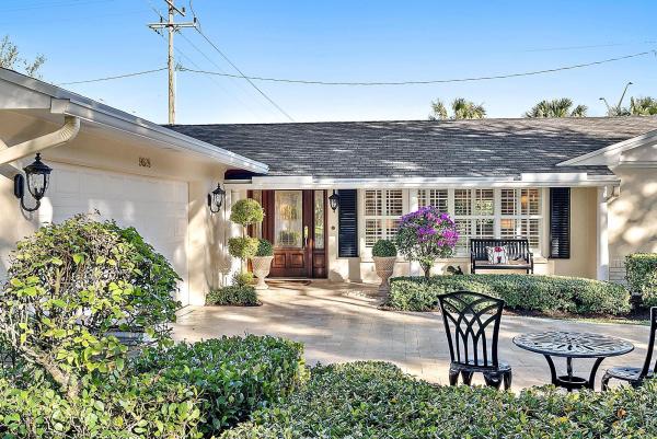 Palm Beach Gardens No HOA, 9628 Ilex Cir S, Palm Beach Gardens, Florida 33410, image 1