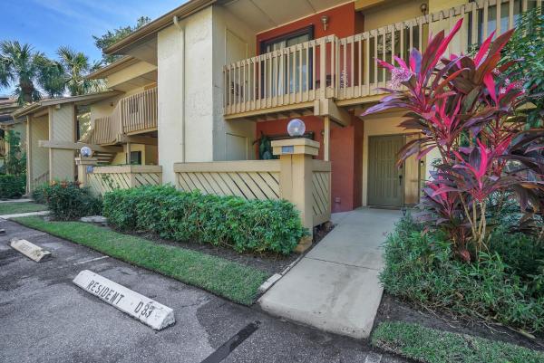 Sheffield Woods At Wellington, 12960 Dartford Trl #9, Wellington, Florida 33414, image 1