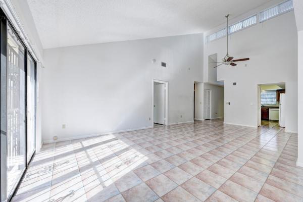 Hidden Hollow, 4448 Rende Ln, Lake Worth, Florida 33461, image 2