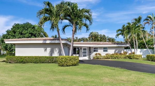 Royal Oaks Hills, 851 SW 7th St, Boca Raton, Florida 33486, image 1