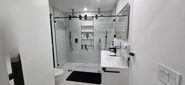 South Miami Lakes, 19644 SW 123rd Ave, South Miami Heights, Florida 33177, image 1