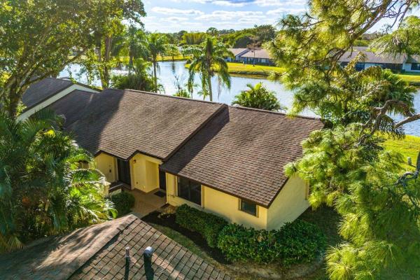 Strathmore Gate, 84 Wood Rose Ct, Royal Palm Beach, Florida 33411, image 3