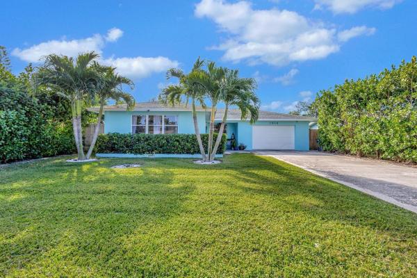 Pleasant Ridge, 1916 Pleasant Dr, North Palm Beach, Florida 33408, image 1