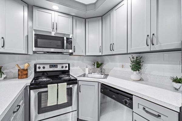 Pine Ridge At Delray Beach, 13750 Oneida Dr #B1, Delray Beach, Florida 33446, image 1