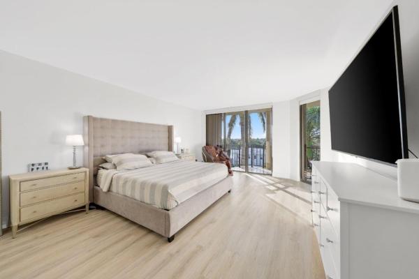 Mayfair Of Boca Raton, 1401 S Ocean Blvd #4070, Boca Raton, Florida 33432, image 3