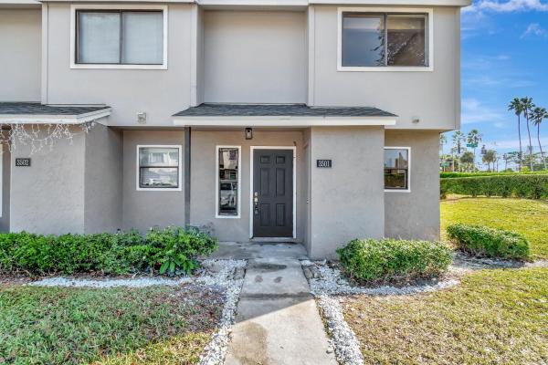 Canalakes, 3501 Inlet Cir, Greenacres, Florida 33463, image 1