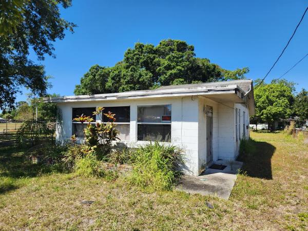 Fairlawn, 1611 S 29th St, Fort Pierce, Florida 34947, image 1