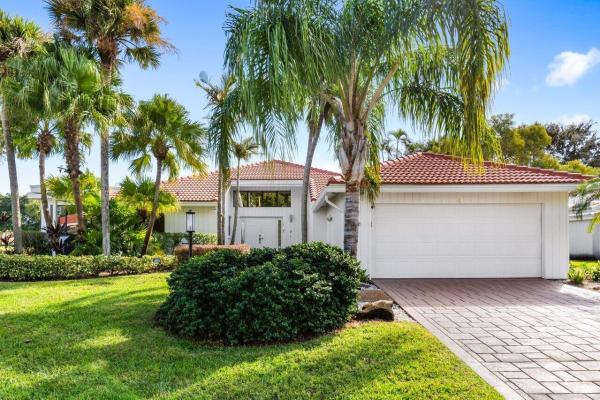 Estates At Hunters Run, 4 Estate Dr, Boynton Beach, Florida 33436, image 1