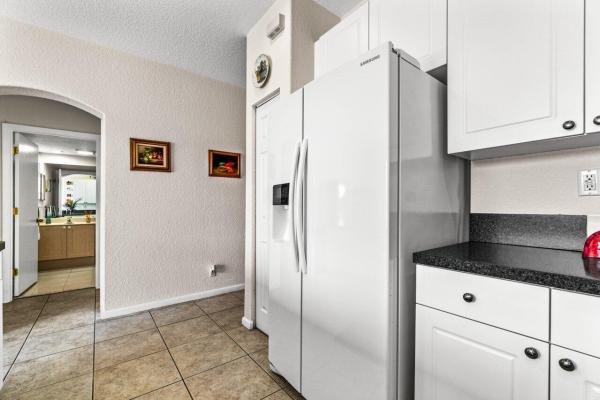 Tahoe At Lakes Of Laguna, 4387 Lake Lucerne Cir, West Palm Beach, Florida 33409, image 1