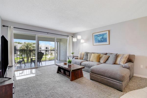D'Este Court At The Fountains Of Palm Beach, 4230 D Este 301st Ct #301, Lake Worth Beach, Florida 33467, image 1