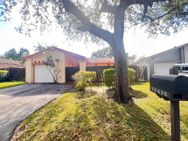 Patio Homes In The Crossings, 13636 SW 116th Ln, The Crossings, Florida 33186, image 1