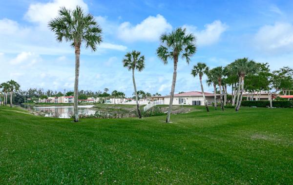 Golden Lakes Village, 154 Lake Dora Dr, West Palm Beach, Florida 33411, image 1