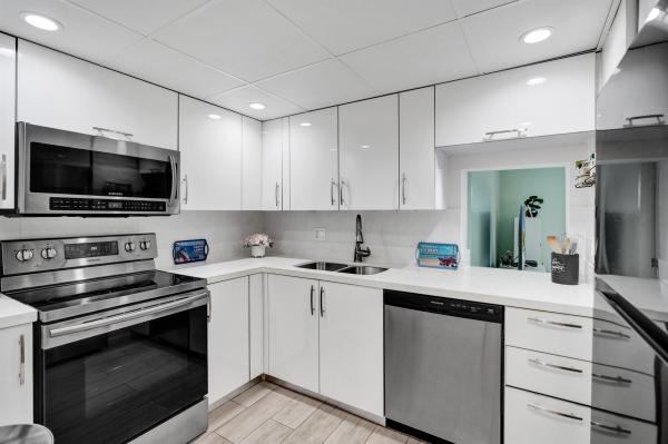 Top Of The Mile South, 3909 N Ocean Blvd #302, Fort Lauderdale, Florida 33308, image 1