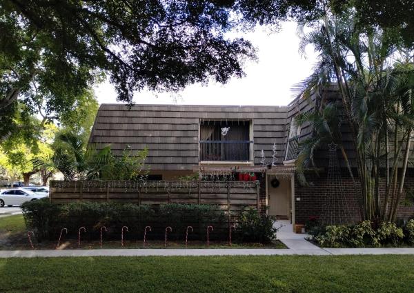 Glenwood Townhomes, 108 1st Ter, Palm Beach Gardens, Florida 33418, image 1
