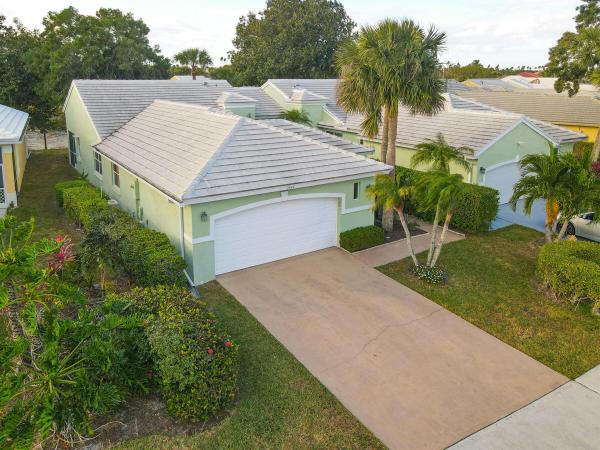 Lakefield South, 2543 Country Golf Dr, Wellington, Florida 33414, image 1