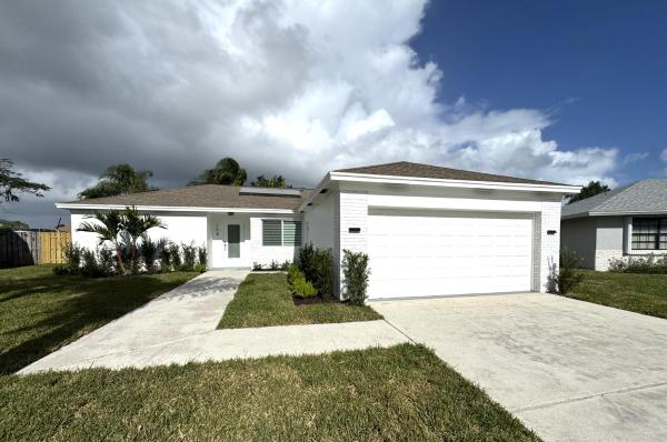 Stillwater At Indian Creek, 108 Stillwater Cir, Jupiter, Florida 33458, image 1