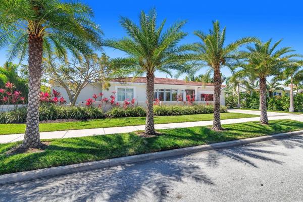 Broadmoor, 326 Palmetto St, West Palm Beach, Florida 33405, image 1