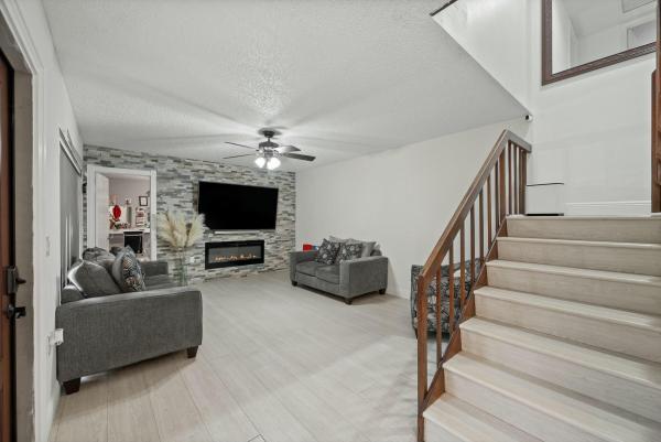 Sherwood Lakes, 522 5th Ln, Greenacres, Florida 33463, image 3