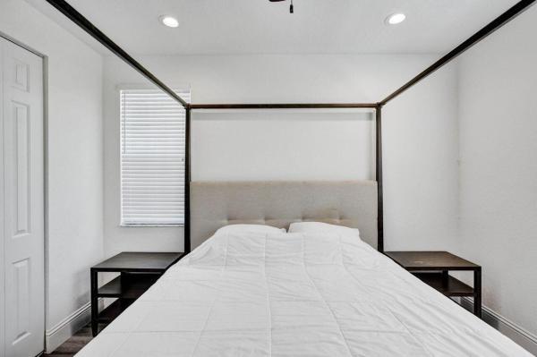 Canterbury At Quantum Village, 2528 NW 4th St, Boynton Beach, Florida 33426, image 1