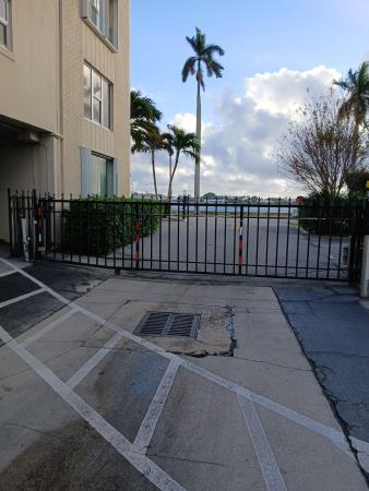 Viking Arms, 1601 S Flagler Dr DRIVE #109O, West Palm Beach, Florida 33401, image 2