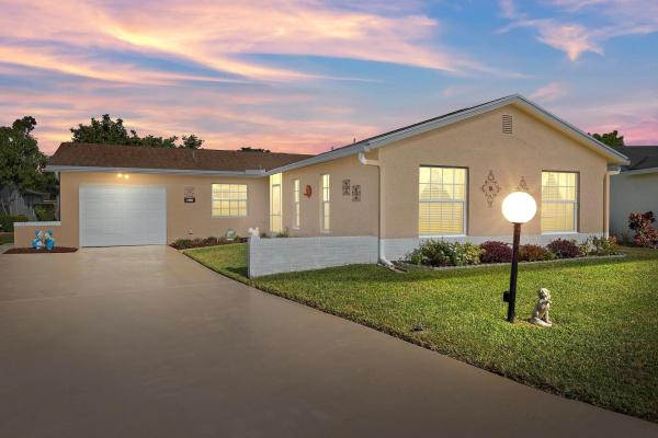Lucerne Lakes South, 4480 Pine Garden Ln, Lake Worth Beach, Florida 33467, image 1