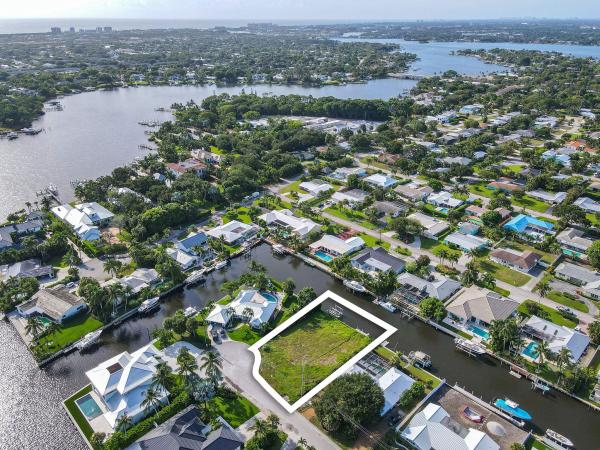 Country Club Point, 24 Leeward Cir, Tequesta, Florida 33469, image 1