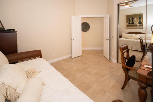 Oaks East, 118 Lost Bridge Dr, Palm Beach Gardens, Florida 33410, image 3