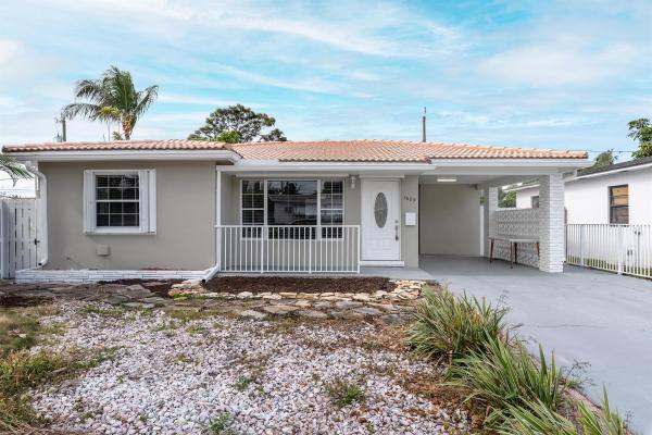 North Lake Worth, 1609 N J Ter, Lake Worth Beach, Florida 33460, image 1