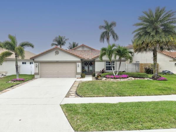 The Estates Of Windchime Lakes, 6243 Windlass Cir, Boynton Beach, Florida 33472, image 1