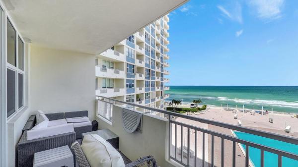 Parker Dorado, 3180 S Ocean Dr #414, Hallandale Beach, Florida 33009, image 1