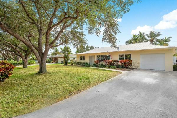 Hope Acres, 2430 Hope Ln, Palm Beach Gardens, Florida 33410, image 1