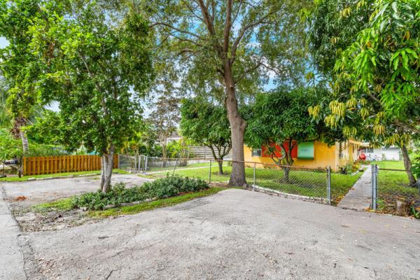 Dell Park, 213 NE 9th St, Delray Beach, Florida 33444, image 1