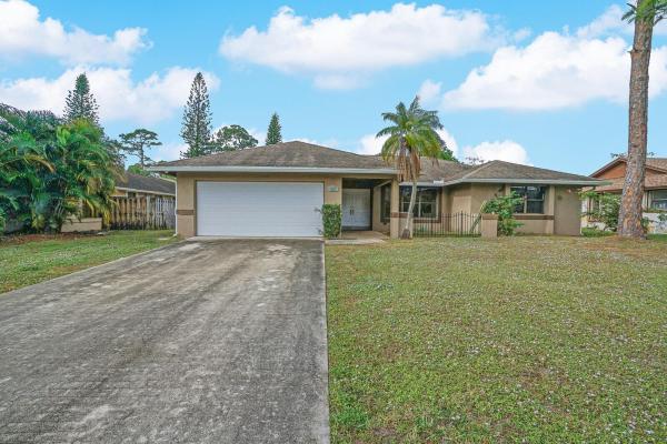 Sugar Pond Manor, 527 Indigo Ave, Wellington, Florida 33414, image 1