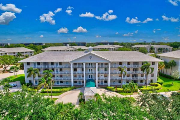 Whitehall At Camino Real, 6193 Balboa Cir #206, Boca Raton, Florida 33433, image 1