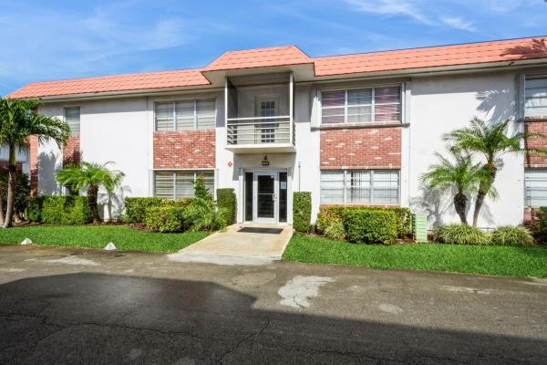 Everett Arms, 3550 NW 8th Ave #407, Pompano Beach, Florida 33064, image 1