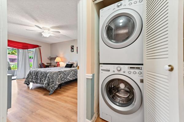 Gardens Of Willow Bend, 7867 Willow Spring Dr #814, Lake Worth, Florida 33467, image 1