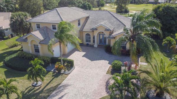 Meadowood Golf & Tennis Club, 9529 Shadow Ln, Fort Pierce, Florida 34951, image 1