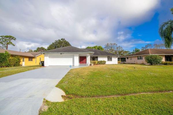 779 SE Forgal St, Port St. Lucie, Florida 34983, image 1