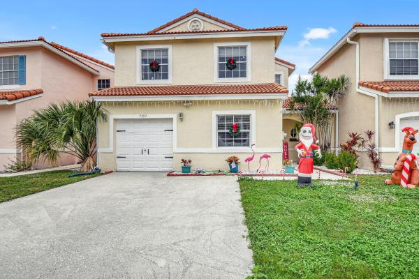 Misty Cay At Lake Charleston, 7357 Burgess Dr, Lake Worth Beach, Florida 33467, image 1