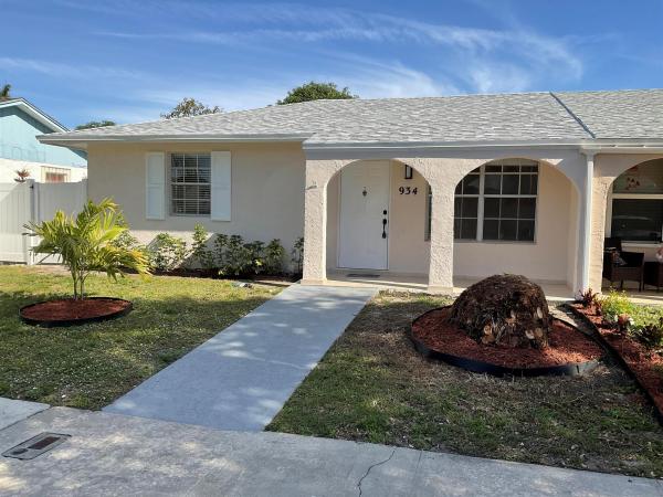 Cannongate, 934 Sumter Rd, West Palm Beach, Florida 33415, image 1