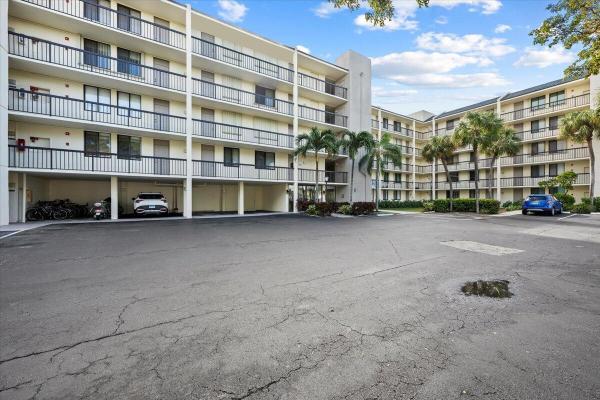 Midrise At Jupiter Ocean & Racquet Club, 1605 S Us Highway 1, Jupiter, Florida 33477, image 2
