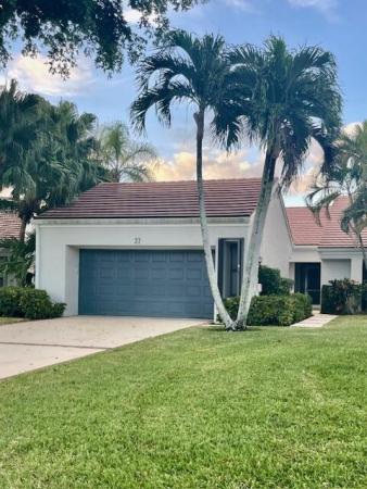 Townhomes Of Marlwood, 37 Edinburgh Dr, Palm Beach Gardens, Florida 33418, image 1