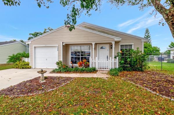 Waterchase, 5399 Courtney Cir, Boynton Beach, Florida 33472, image 1