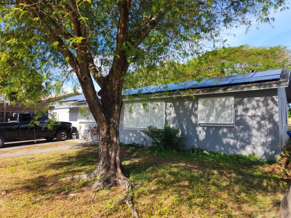 Park Manor, 660 W 36th St, West Palm Beach, Florida 33404, image 1