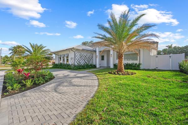 North Palm Beach Village, 728 Nighthawk Way, North Palm Beach, Florida 33408, image 1